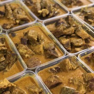 Curry Beef Brisket 咖哩牛腩 (750ml box) $23