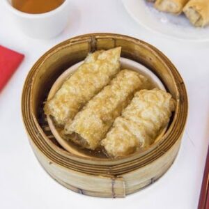 Bean Curd Sheet Roll with Abalone Sauce 鮑汁鲜竹卷 (6 pieces) $19