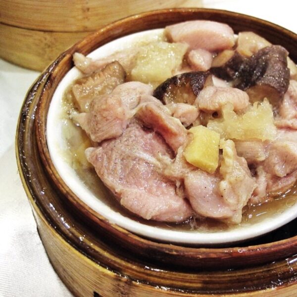 Steamed Fish Maw with Chicken 棉花雞 (500ml) $17